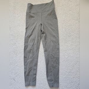 🌈 KGMTL Nylon and Elastane Fitted Athletic Workout Leggings Size Medium